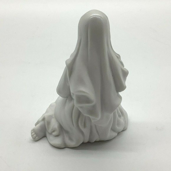 Avon Holy Family Nativity Collectibles - Picture 4 of 12